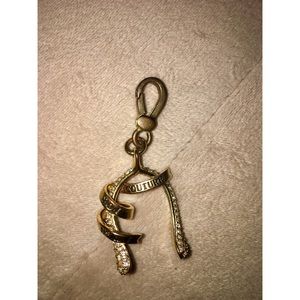 Juicy Couture ‘I wish for couture’ wishbone charm